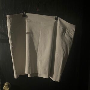 JM Collection Cream Skort new without 🏷️